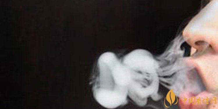 抽煙怎么吐煙圈，吐煙圈是種藝術(shù)