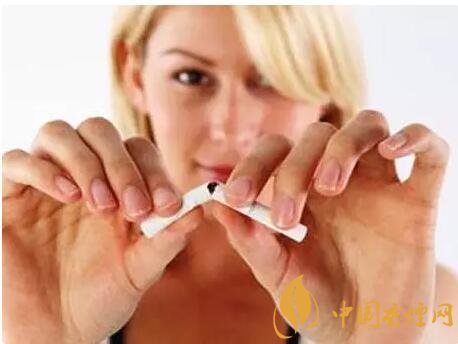 清晨吸煙易導(dǎo)致癌癥 起床后忌立即吸煙